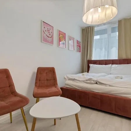 Apartamento Lam Pink - Jacuzzi - Ac - Ps4 Bratislava