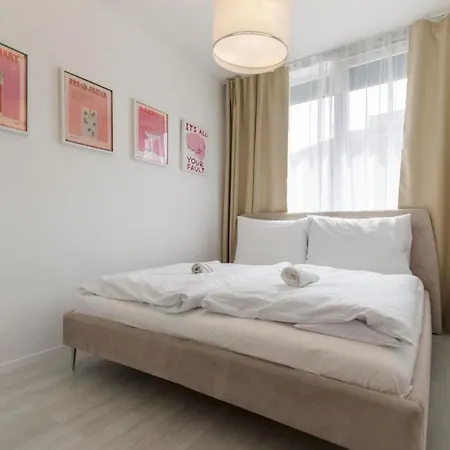 Apartment Lam Pink - Jacuzzi - Ac - Ps4