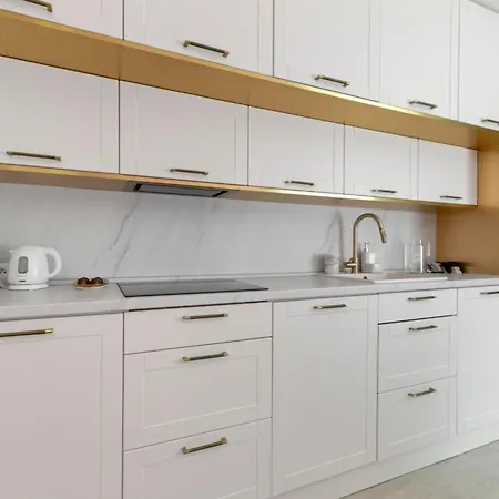 Lam Pink - Jacuzzi - Ac - Ps4