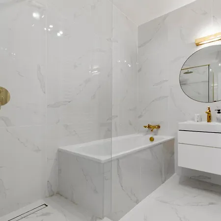 Lam Pink - Jacuzzi - Ac - Ps4 Apartment *