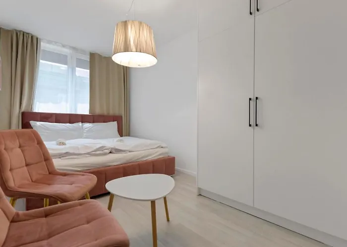 Lam Pink - Jacuzzi - Ac - Ps4